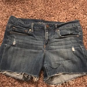 AEO distressed denim shorts